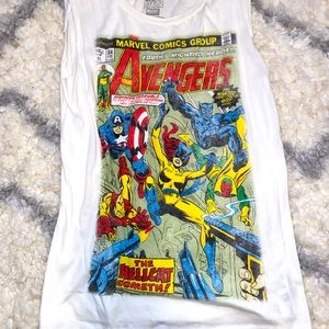VINTAGE! MARVEL - Avengers Graphic Tank, White, Size Medium